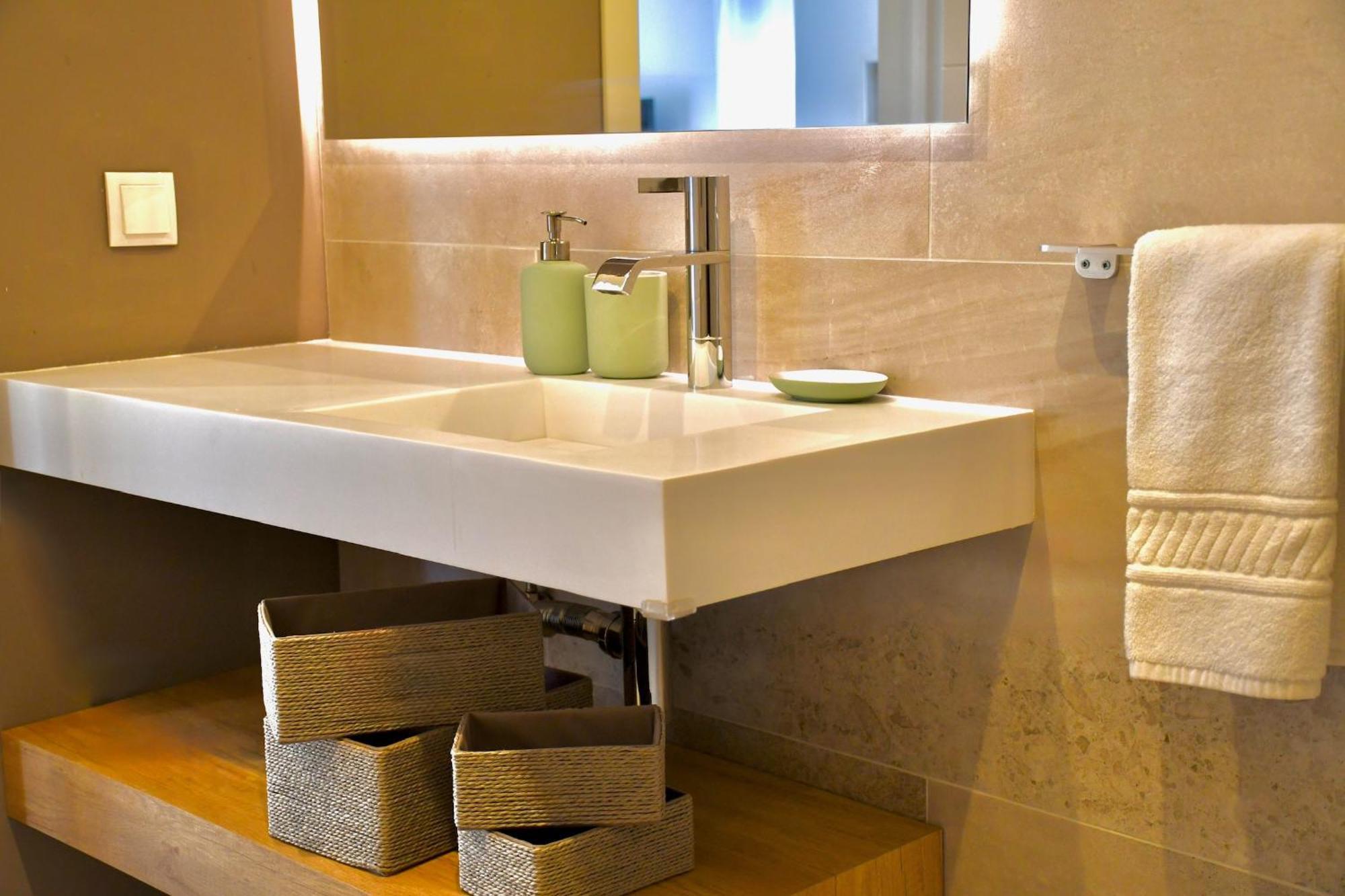 Aquamarine - Gemstone Getaway Apartment Vale do Lobo